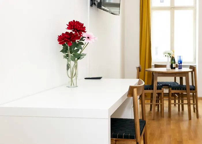 Appartement Sunny & Calm With Free Parking Wenen